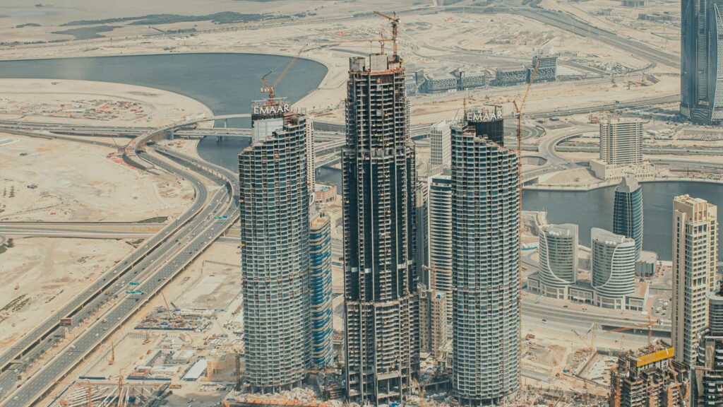 Why To Invest In Dubai Real Estate